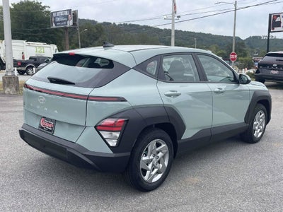 2027 Hyundai KONA SE FWD