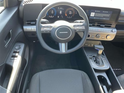 2026 Hyundai KONA SE