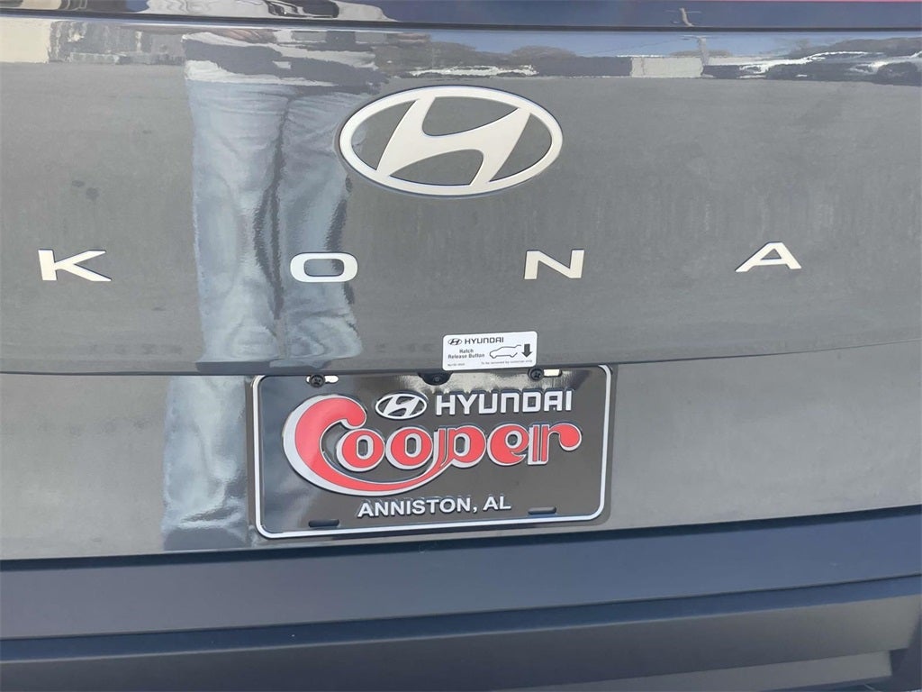 2026 Hyundai KONA SE