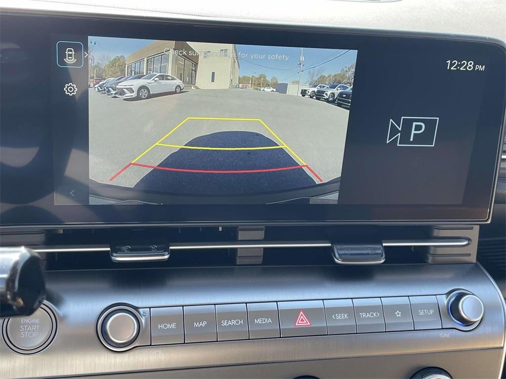 2026 Hyundai KONA SE FWD