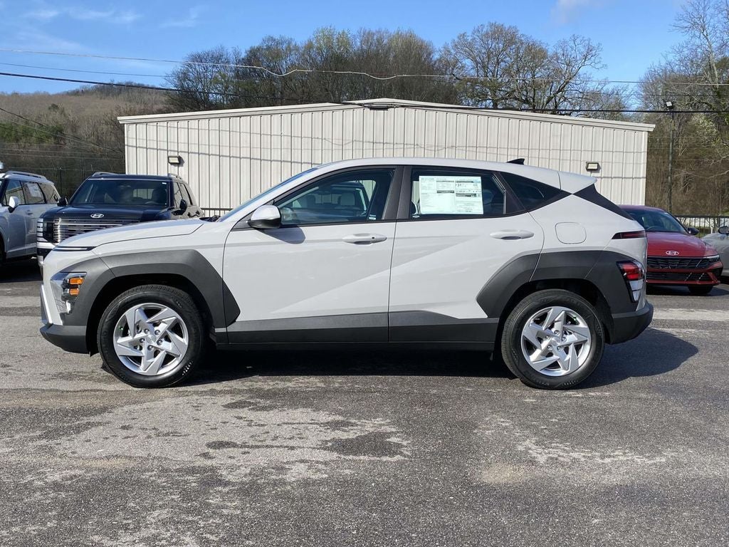 2026 Hyundai KONA SE FWD