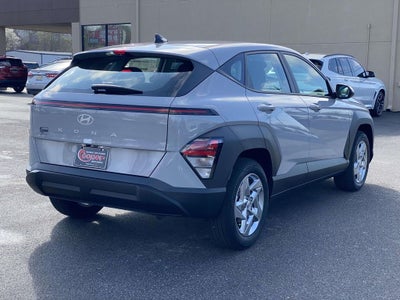 2026 Hyundai KONA SE FWD