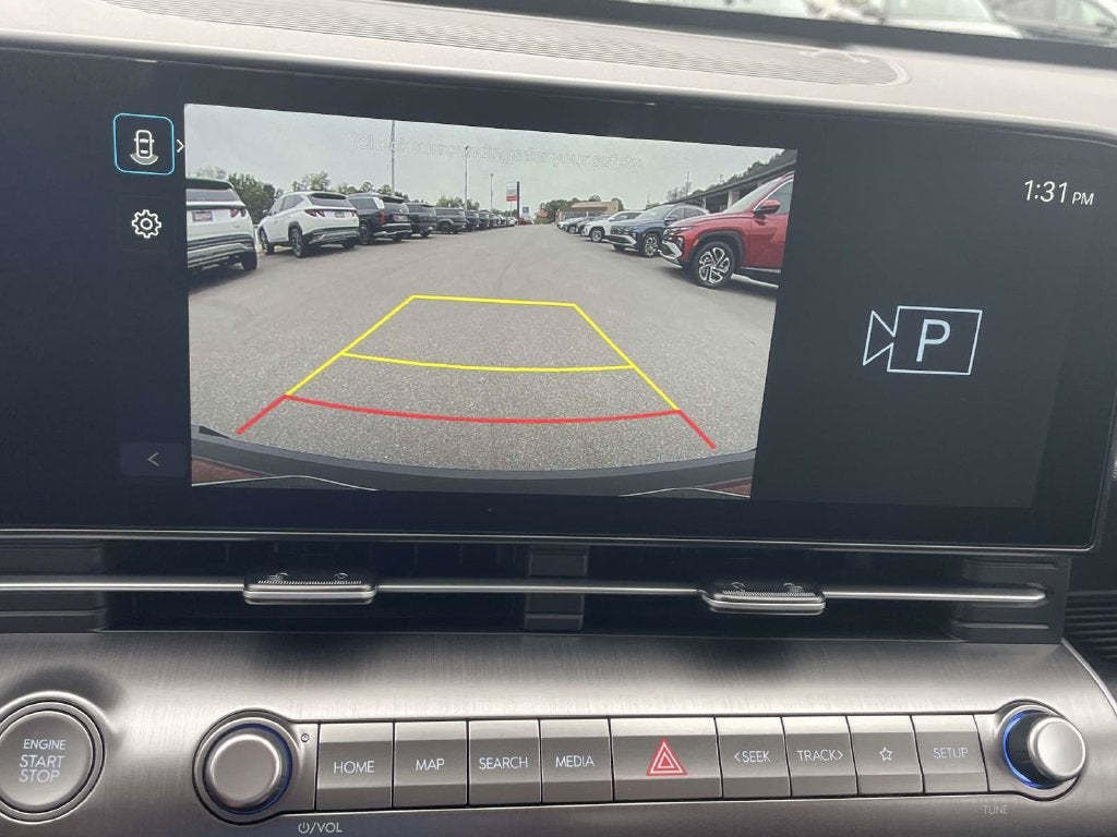 2027 Hyundai KONA SE FWD