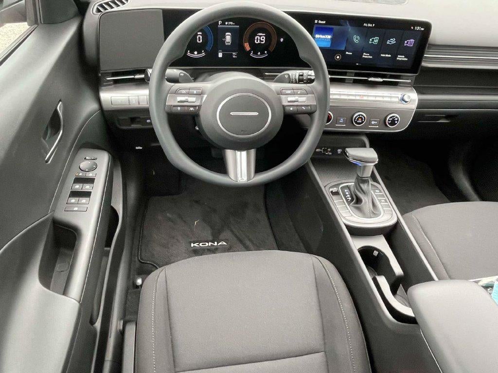 2027 Hyundai KONA SE FWD