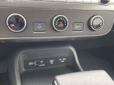 2027 Hyundai KONA SE FWD