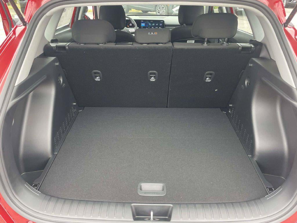 2027 Hyundai KONA SE FWD