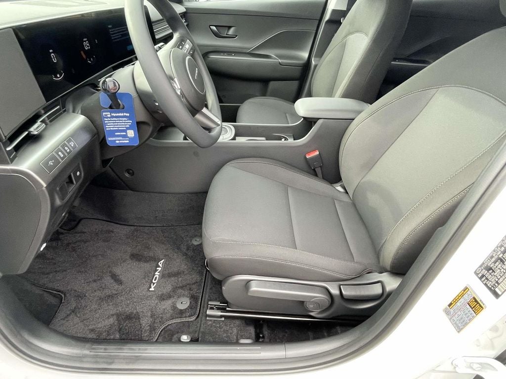 2026 Hyundai KONA SE FWD
