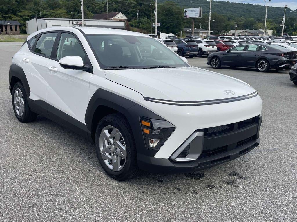 2026 Hyundai KONA SE FWD