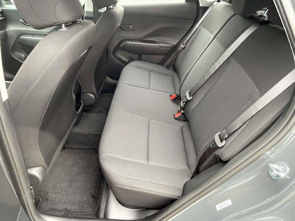 2027 Hyundai KONA SE FWD