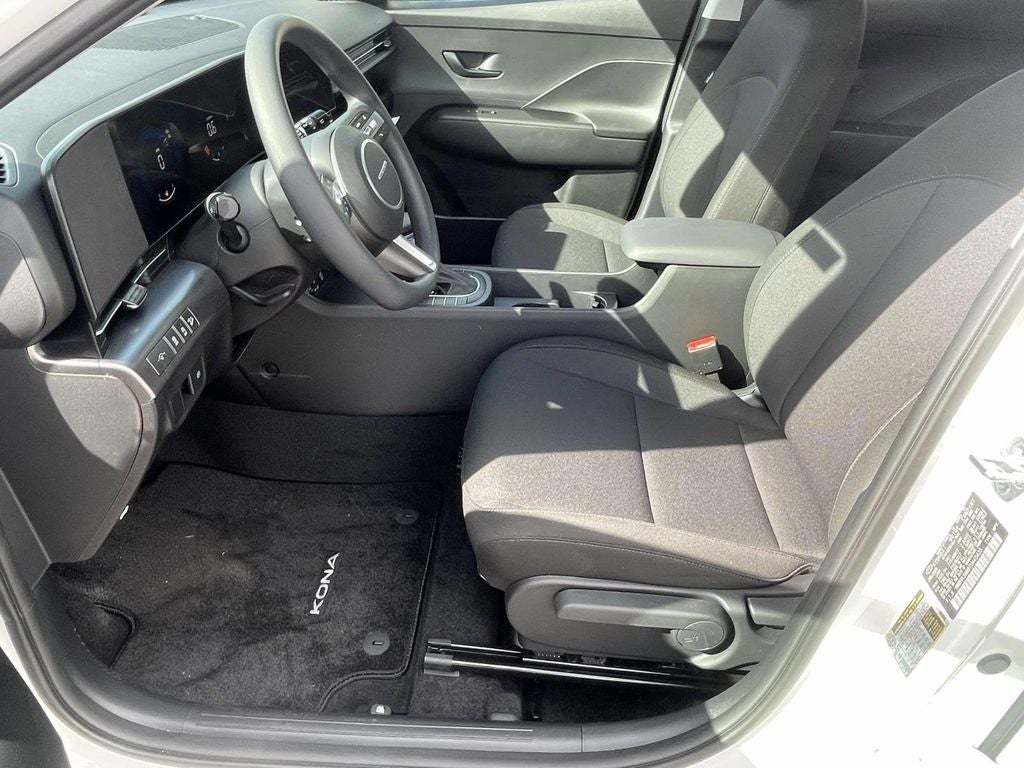 2026 Hyundai KONA SE FWD