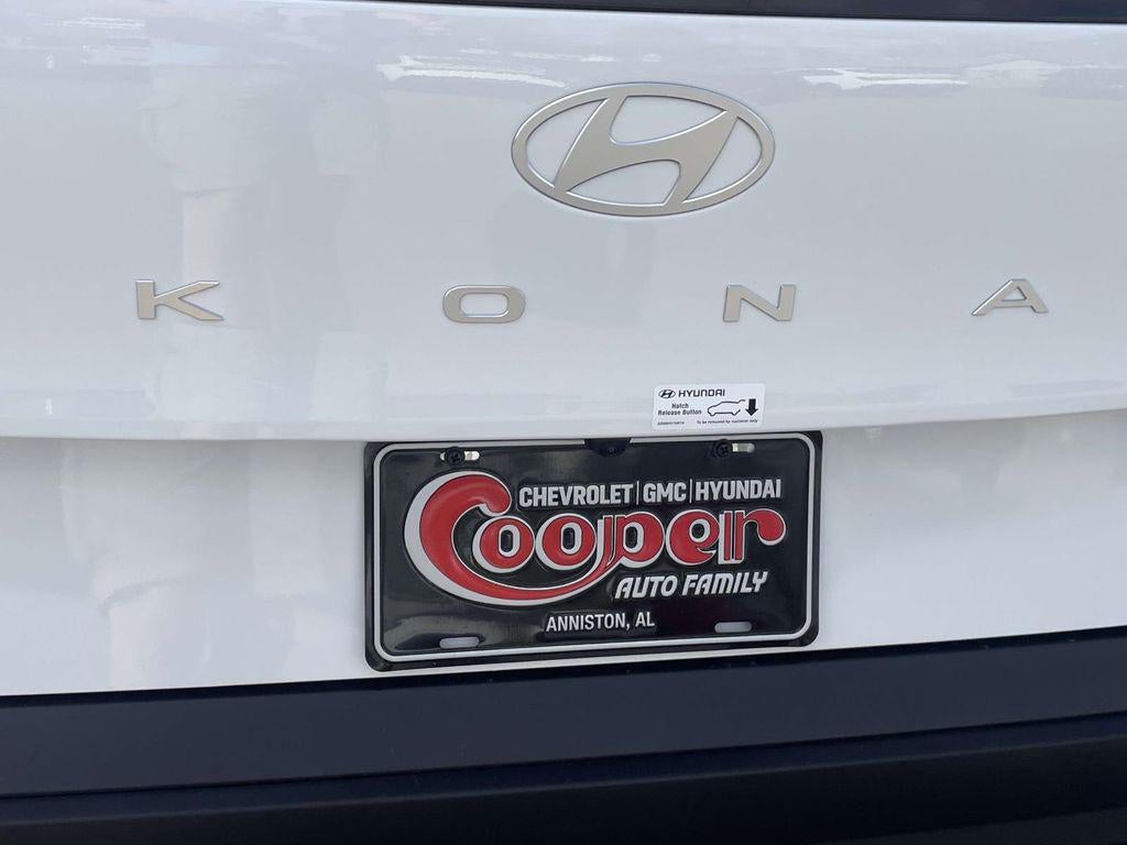 2026 Hyundai KONA SE FWD