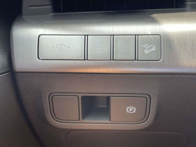 2027 Hyundai KONA SE FWD