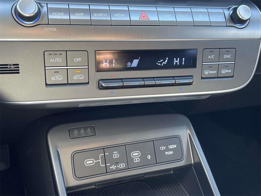 2026 Hyundai KONA SEL Premium FWD