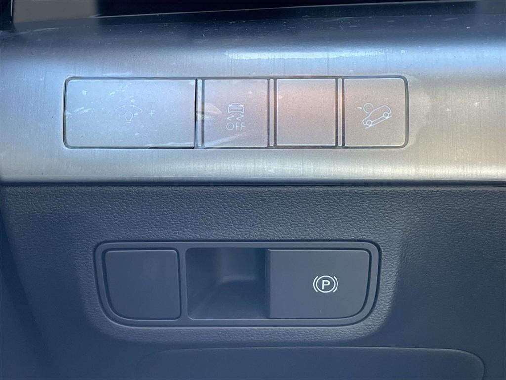 2026 Hyundai KONA SEL Premium FWD