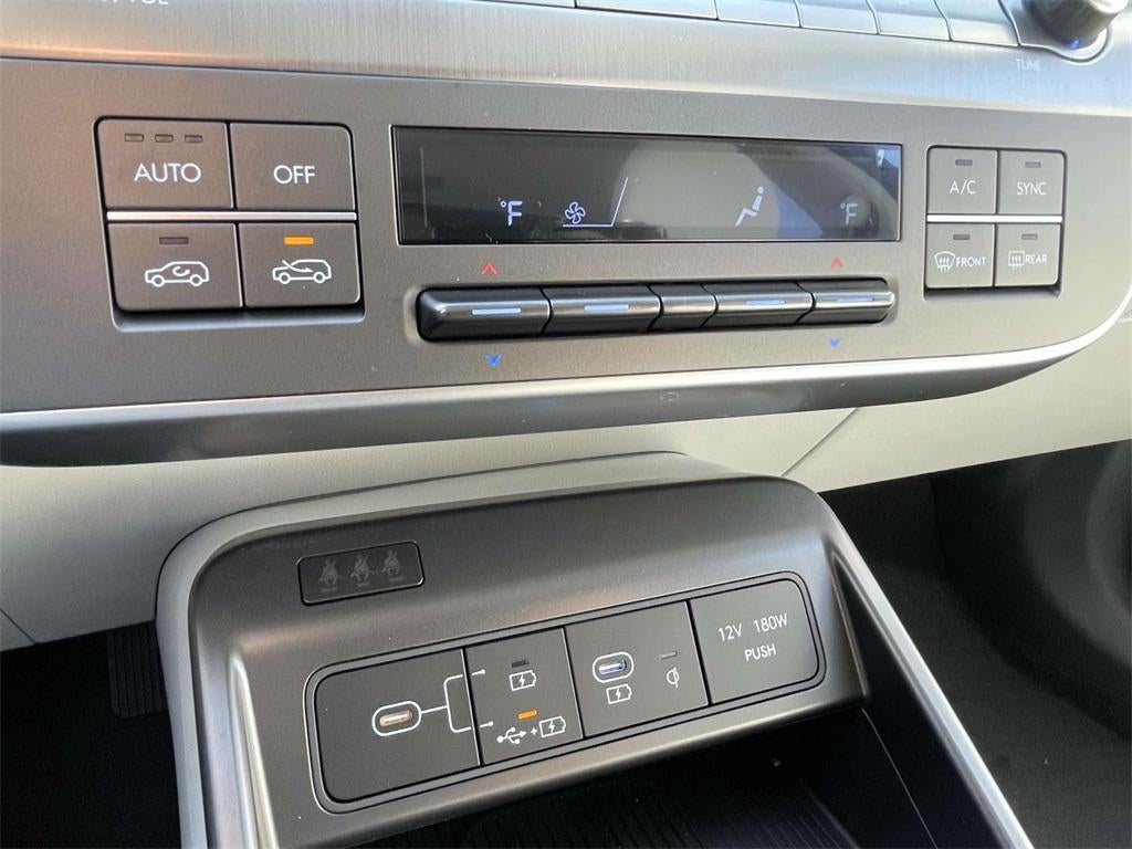 2026 Hyundai KONA SEL Premium FWD