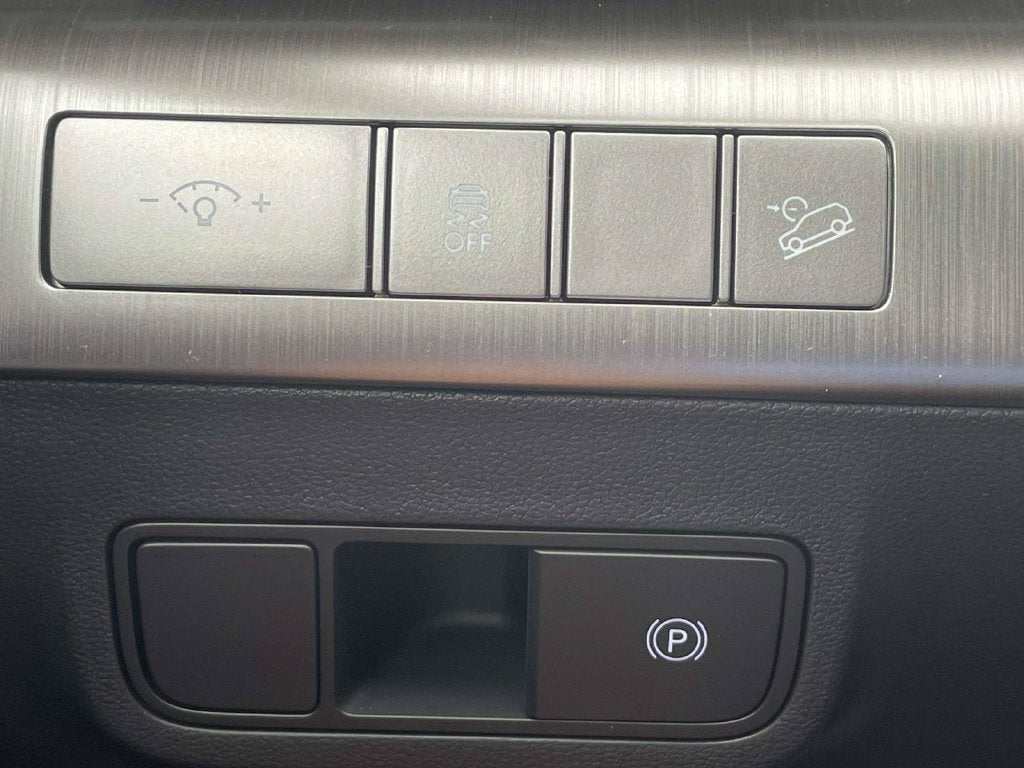 2027 Hyundai KONA SEL Sport FWD