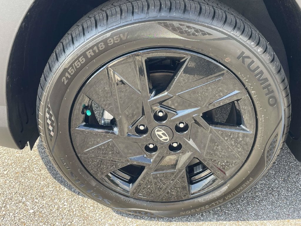 2027 Hyundai KONA SEL Sport FWD