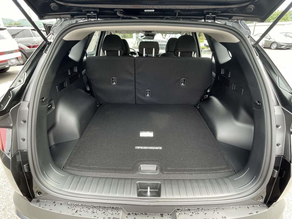 2026 Hyundai TUCSON HYBRID SE