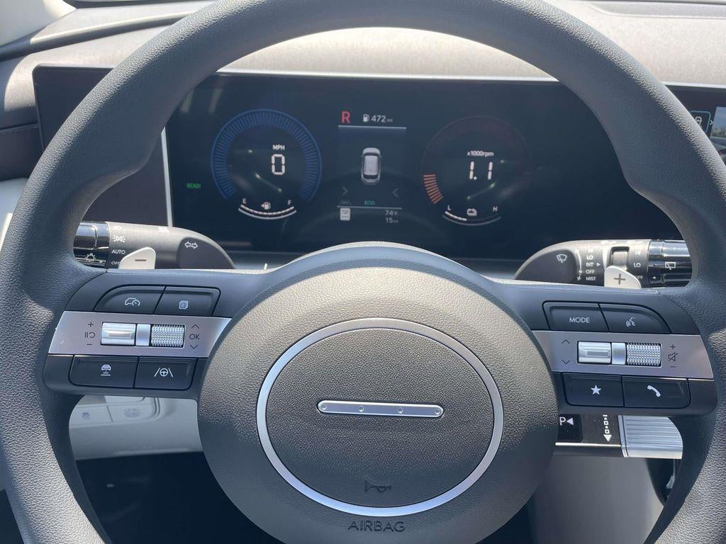 2026 Hyundai TUCSON HYBRID SEL AWD
