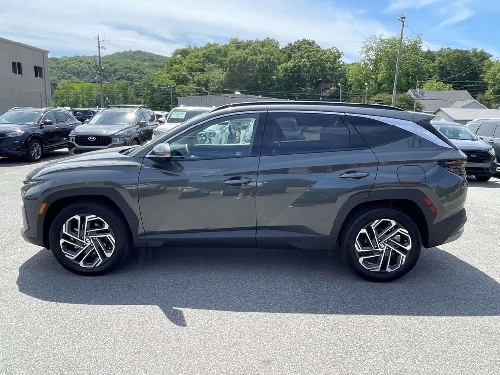 2025 Hyundai TUCSON HYBRID Limited