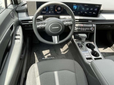 2025 Hyundai SONATA SE