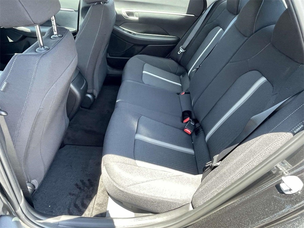 2025 Hyundai SONATA SE