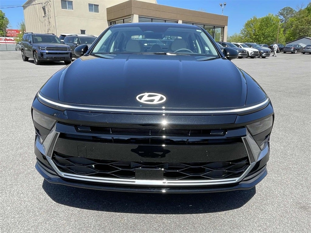 2025 Hyundai SONATA SE
