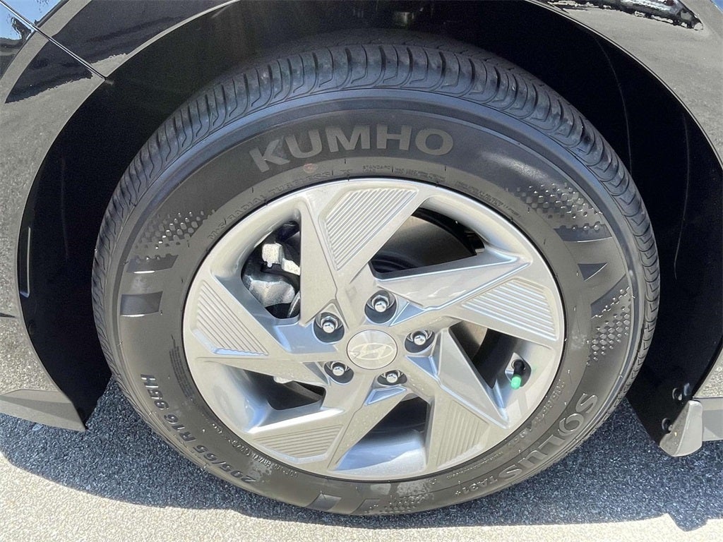 2025 Hyundai SONATA SE