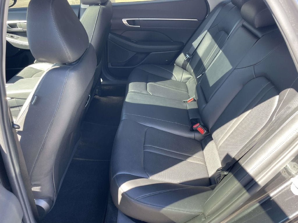 2022 Hyundai SONATA Limited