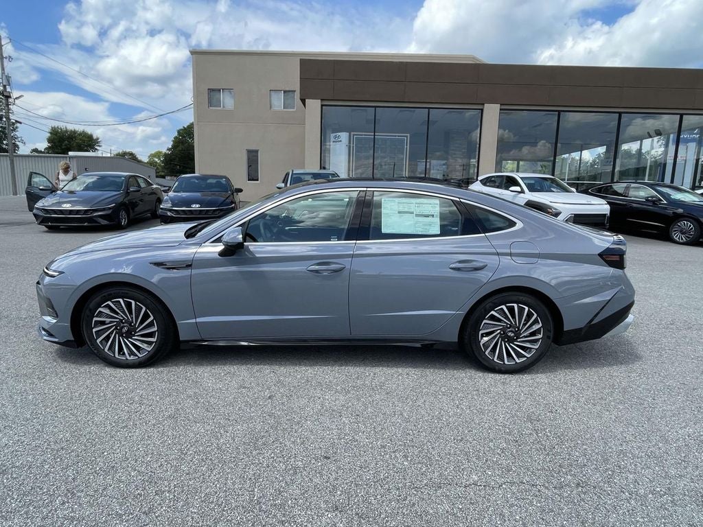 2026 Hyundai SONATA HYBRID Limited