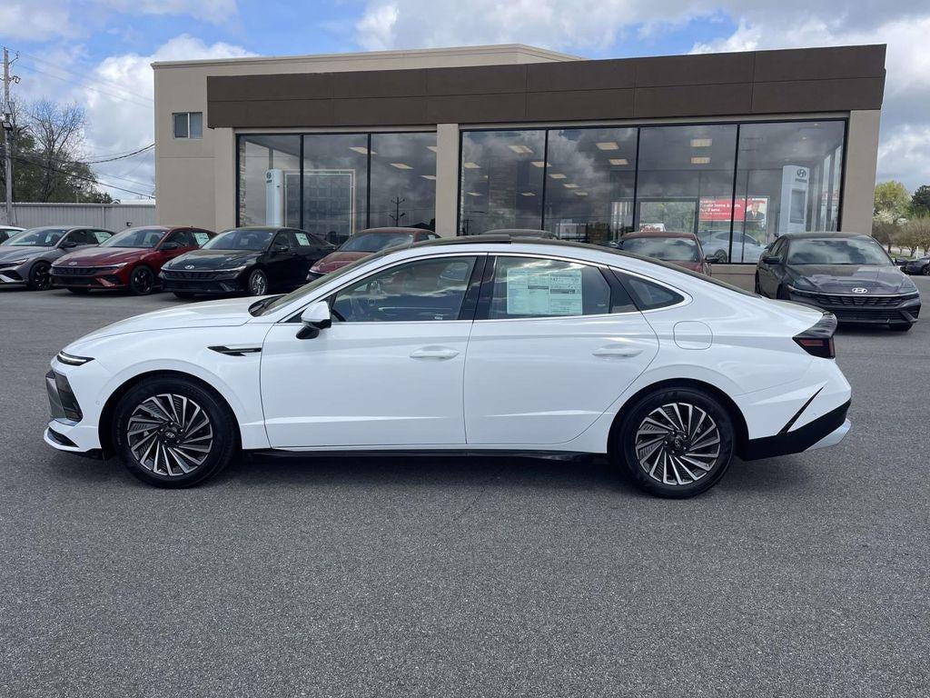 2026 Hyundai SONATA HYBRID Limited