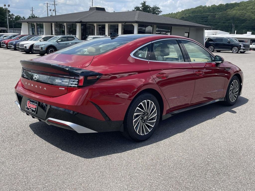 2026 Hyundai SONATA HYBRID Limited