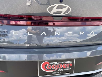 2026 Hyundai ELANTRA SE