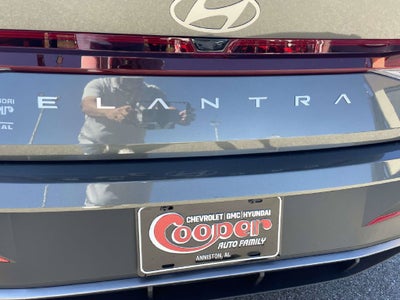 2026 Hyundai ELANTRA SE