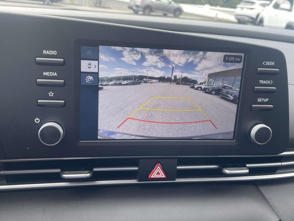 2026 Hyundai ELANTRA SE