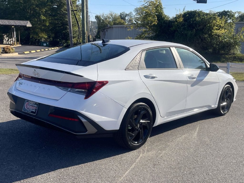 2026 Hyundai ELANTRA SEL Sport Plus
