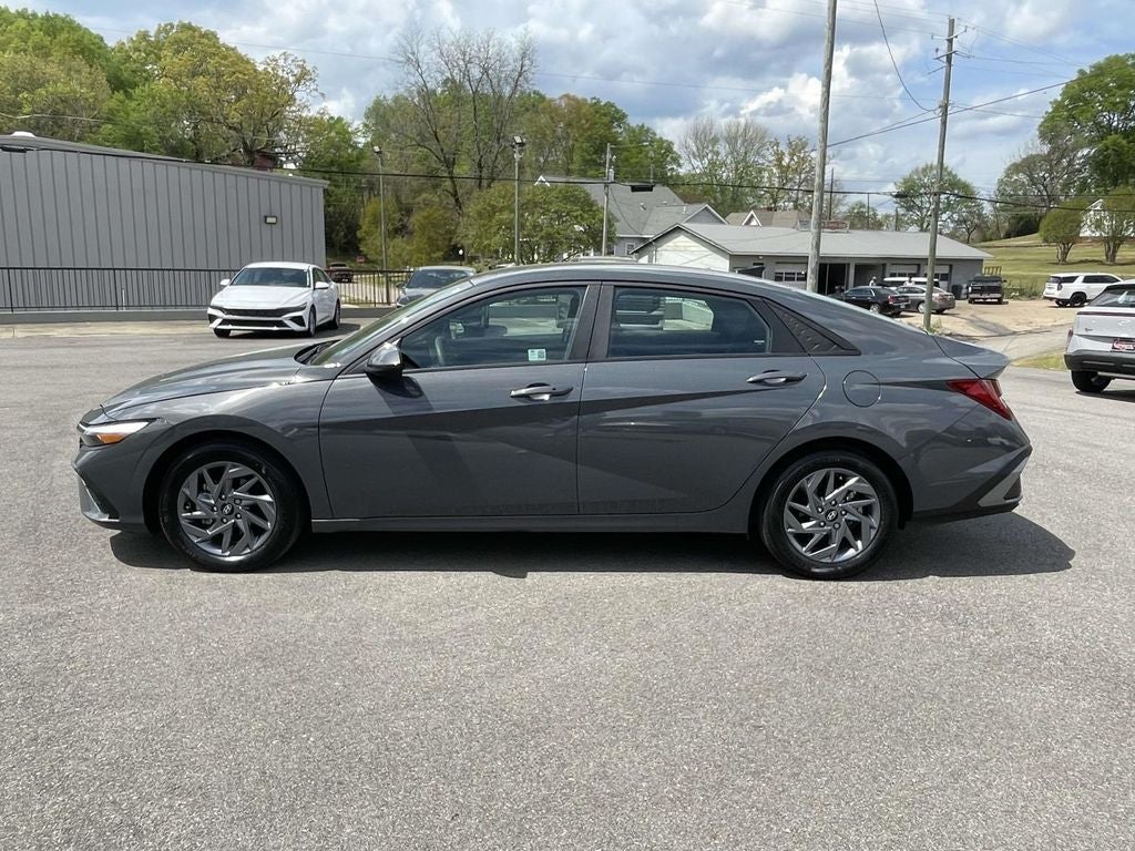 2024 Hyundai ELANTRA HYBRID Blue