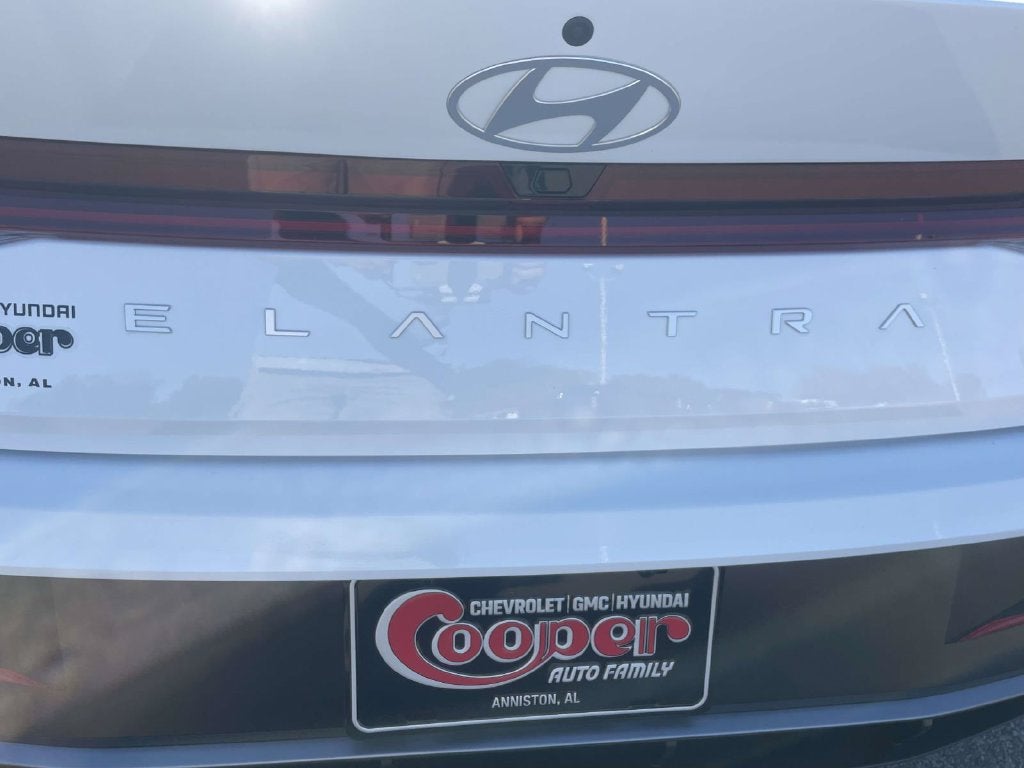 2026 Hyundai ELANTRA HYBRID Limited