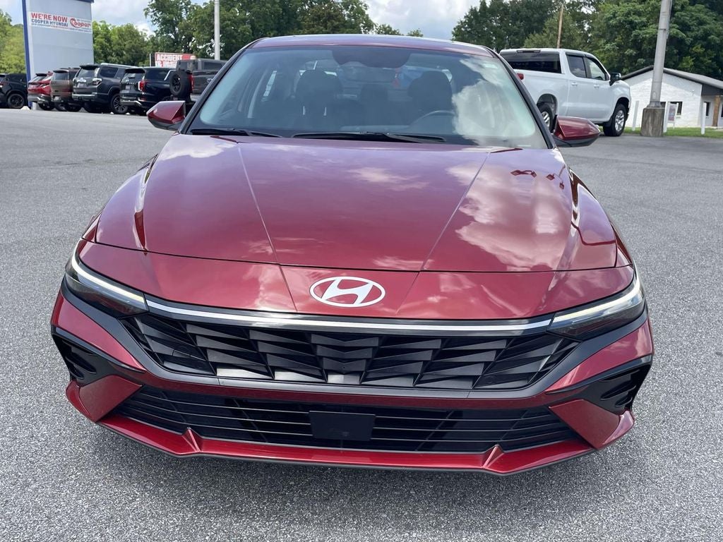 2024 Hyundai ELANTRA SEL