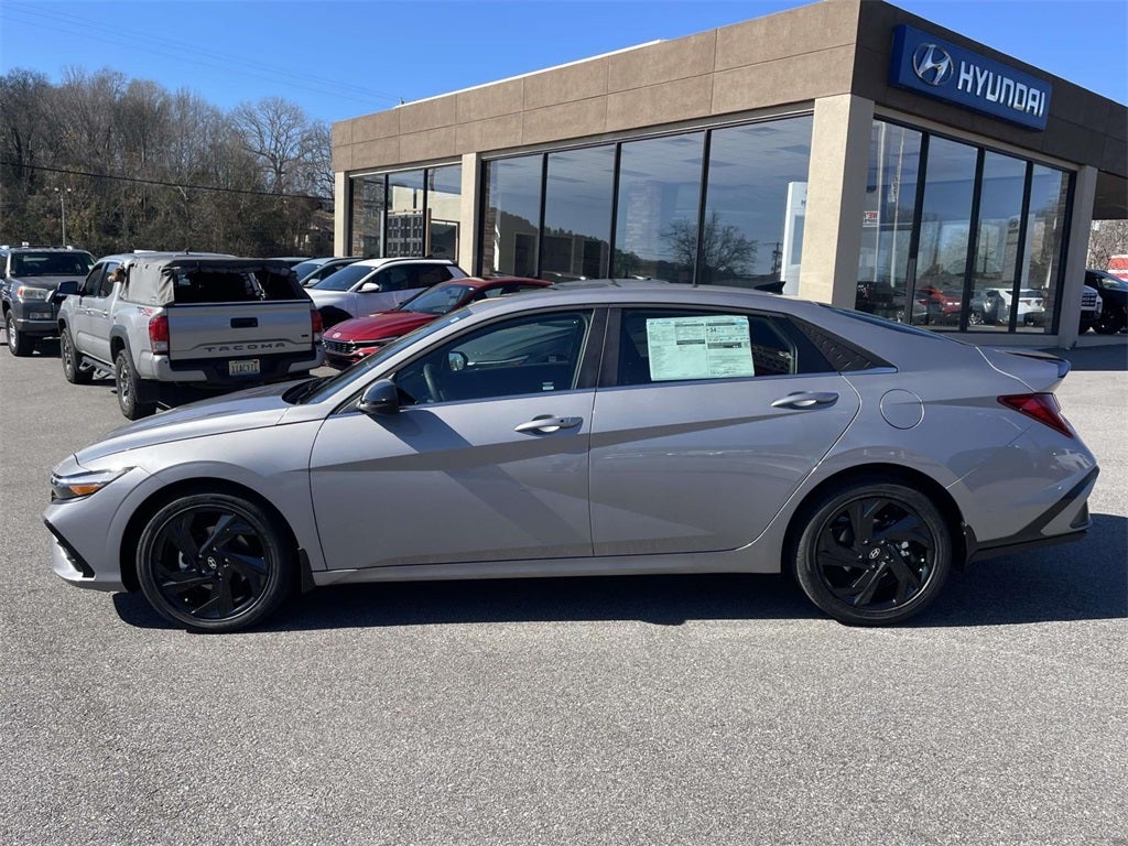 2026 Hyundai ELANTRA SEL Sport Premium