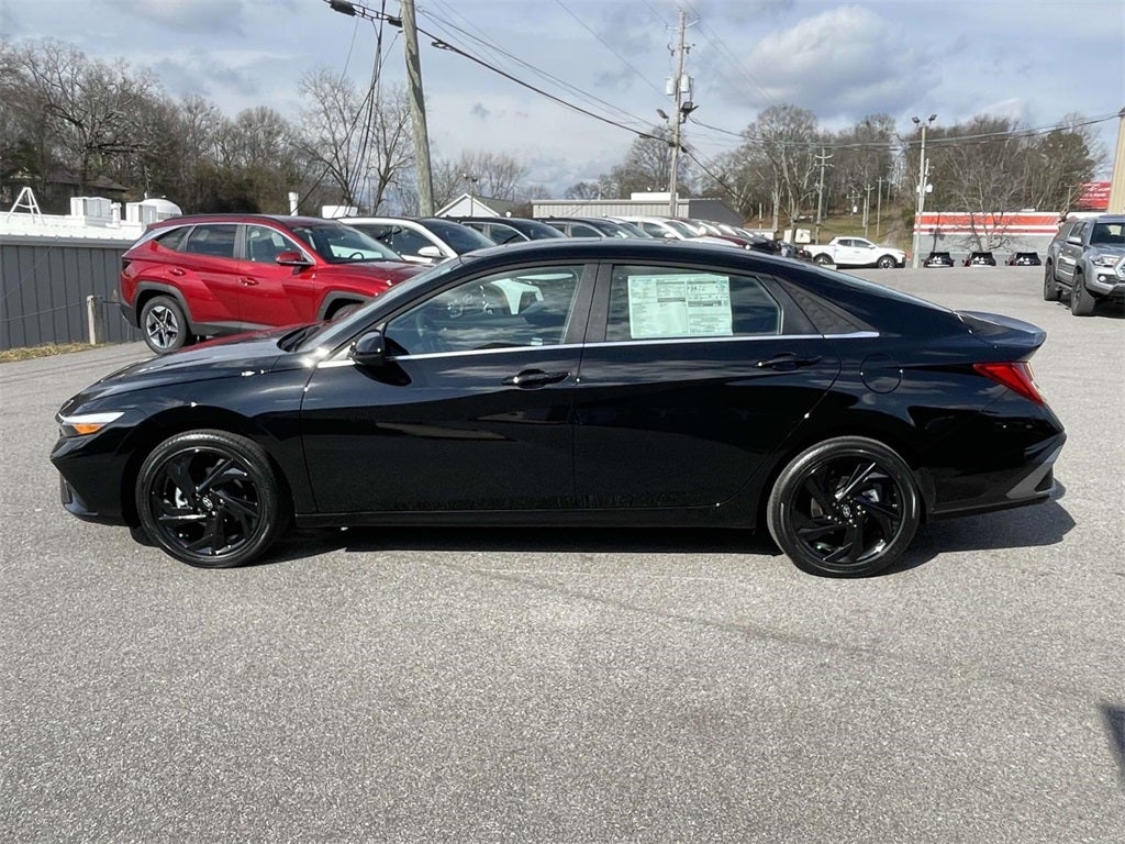 2026 Hyundai ELANTRA SEL Sport Premium