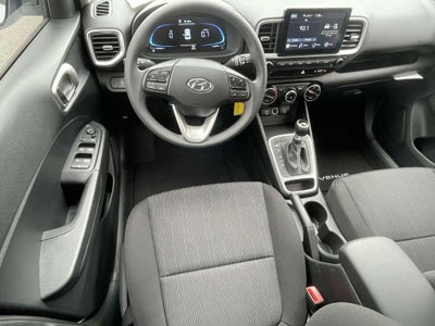 2026 Hyundai VENUE SE