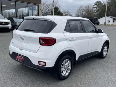 2026 Hyundai VENUE SE