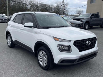 2026 Hyundai VENUE SE