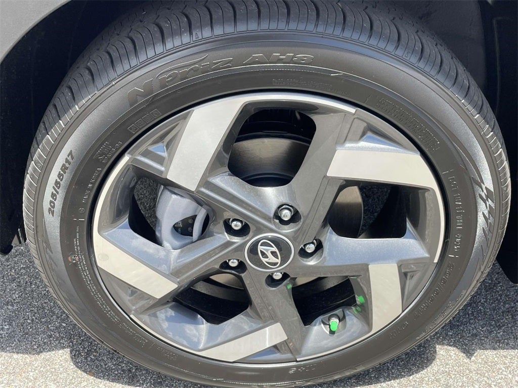 2025 Hyundai VENUE Limited