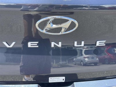 2025 Hyundai VENUE Limited