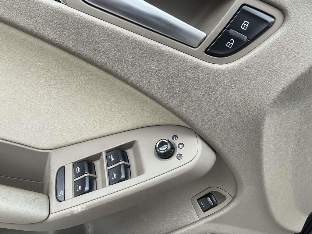 2012 Audi A4 2.0T Premium quattro