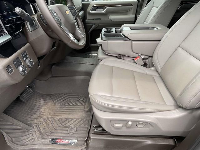 2025 Chevrolet Silverado 3500 HD LT