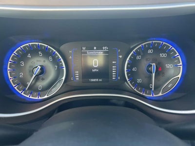 2023 Chrysler Voyager LX