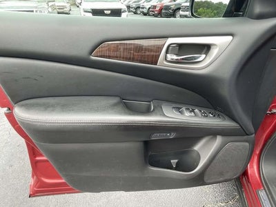2014 Nissan Pathfinder SL